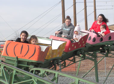 Kiddie Rides at Baconfest